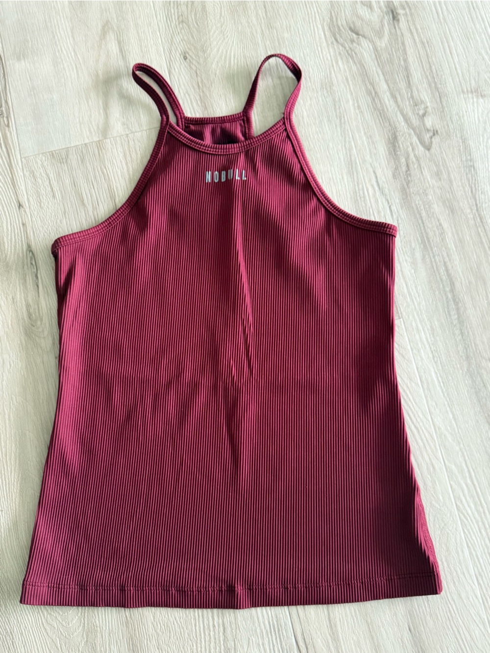 Nobull Ribbed High Neck Tank Top in Burgundy